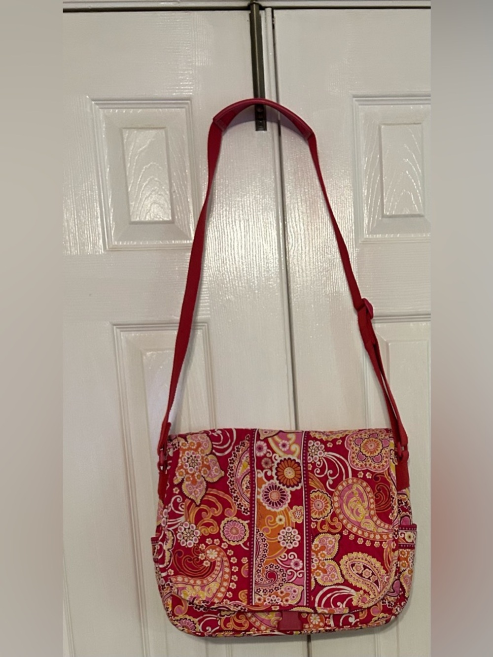 Vera Bradley Raspberry Fizz Messenger